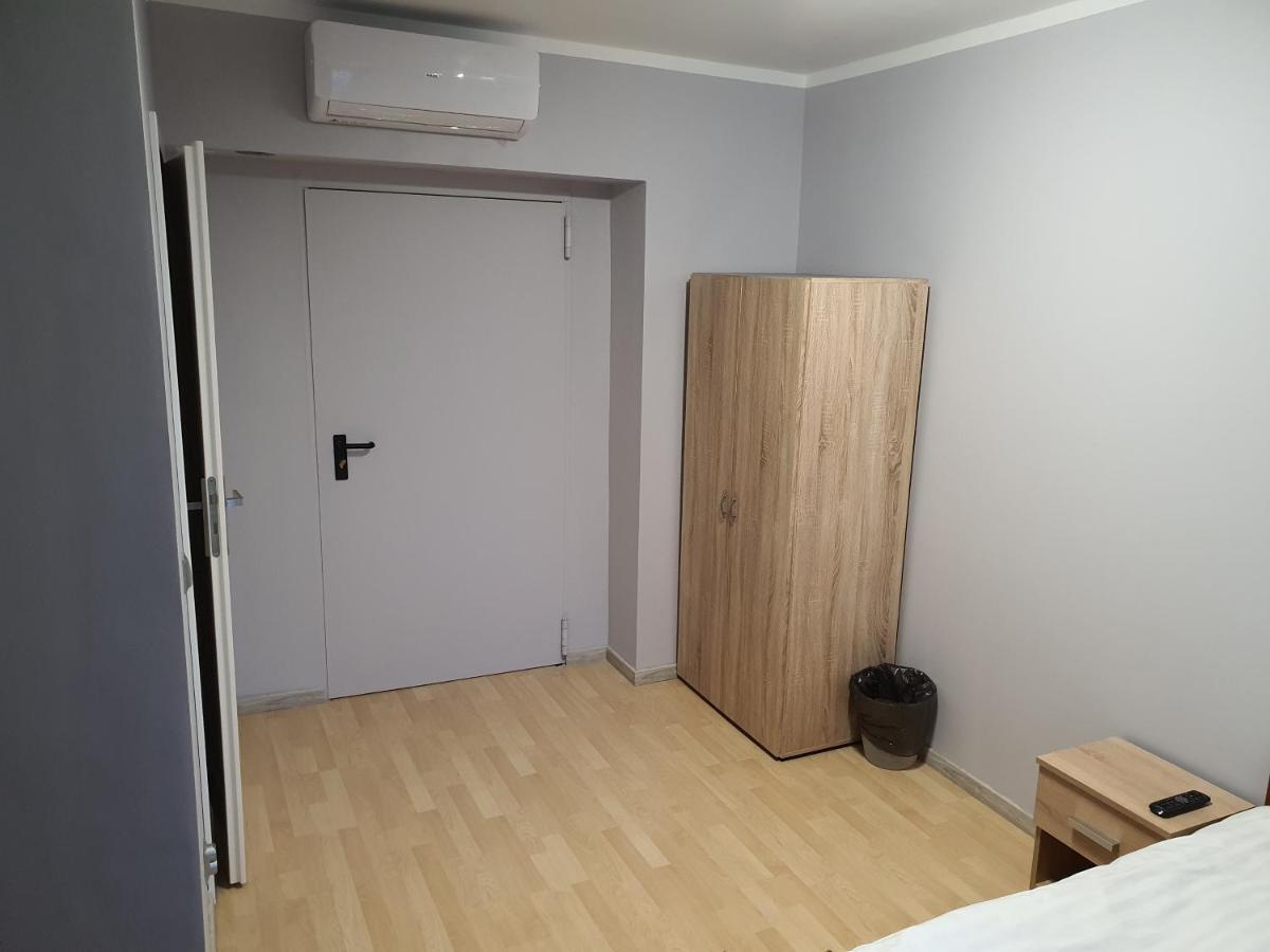 Jasna Hostelik Self Check-In Warsaw Exterior photo